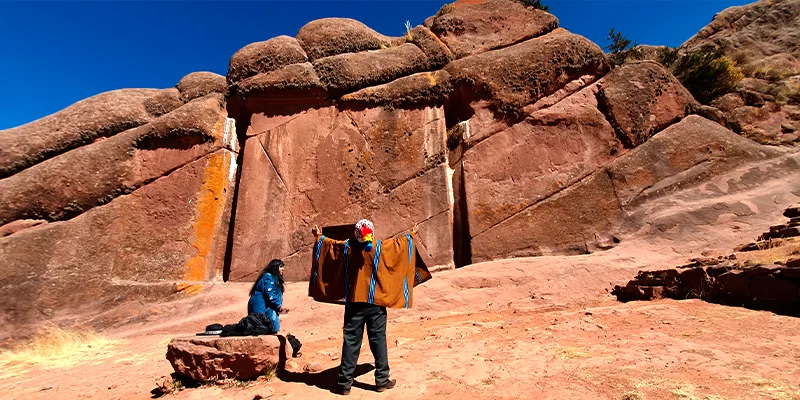 Tour al portal de Aramu Muru - Tour al portal de Aramu Muru